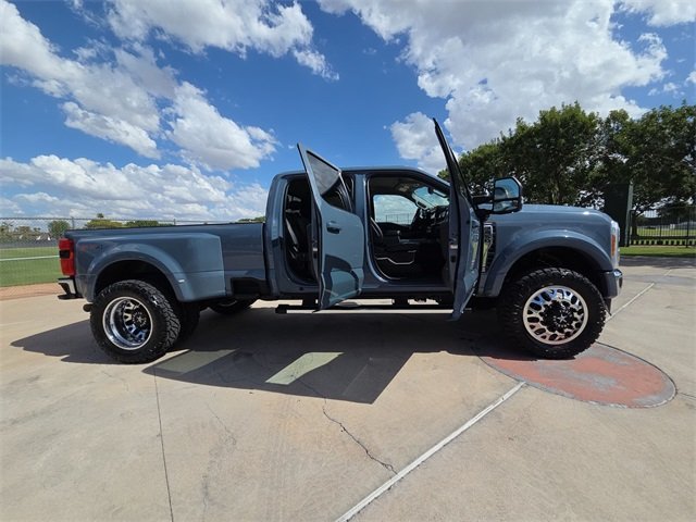 Gallery image 26 for 2023 Ford F-450SD Lariat